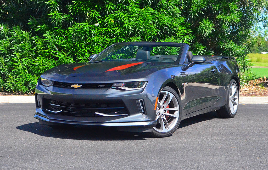 2017 Chevrolet Camaro 2LT RS Convertible 50th Anniversary Edition Quick  Spin Review | Automotive Addicts