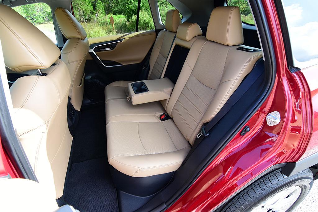 2020-toyota-rav4-hybrid-limited-rear-seats : Automotive Addicts