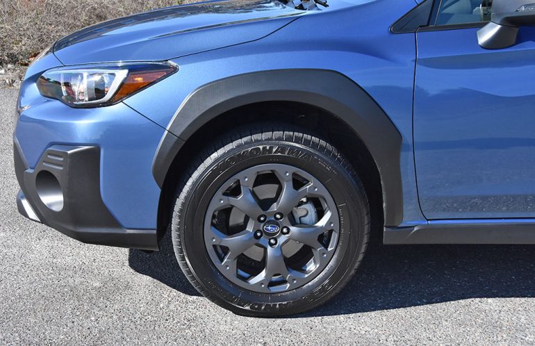 2021 subaru crosstrek sport 17 inch wheels