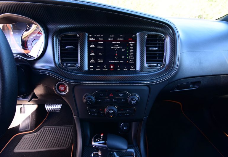 2021 dodge charger srt hellcat redeye screen