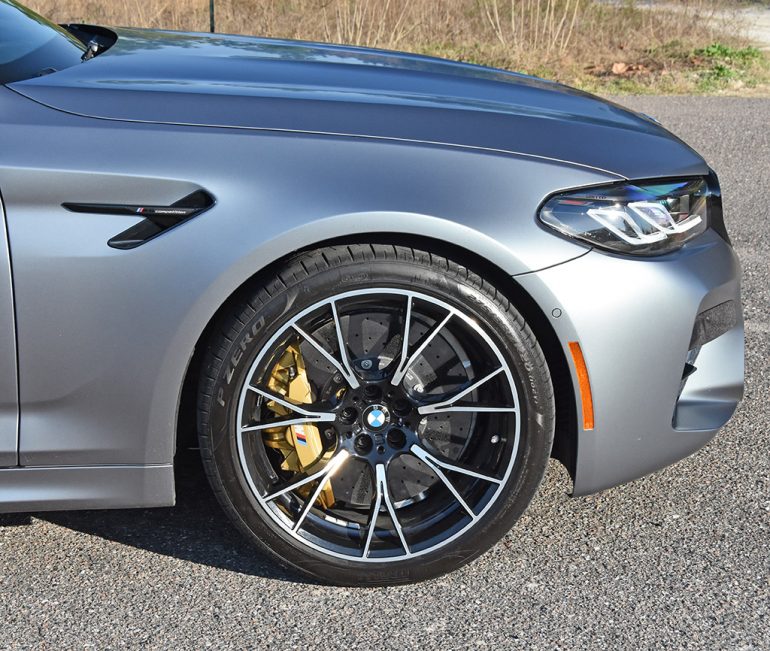 2021 bmw m5 competition wheel tire