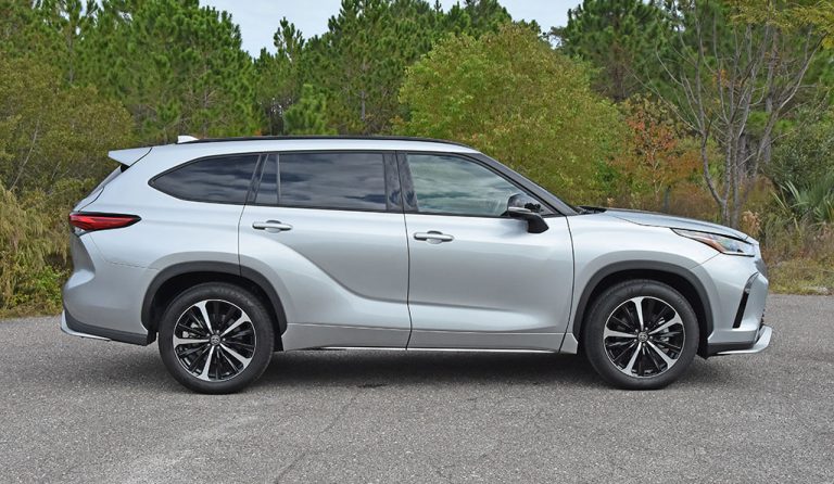 2021 Toyota Highlander XSE AWD Review & Test Drive : Automotive Addicts