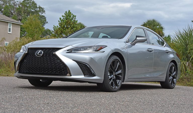 2022 Lexus ES 350 F Sport Review & Test Drive : Automotive Addicts