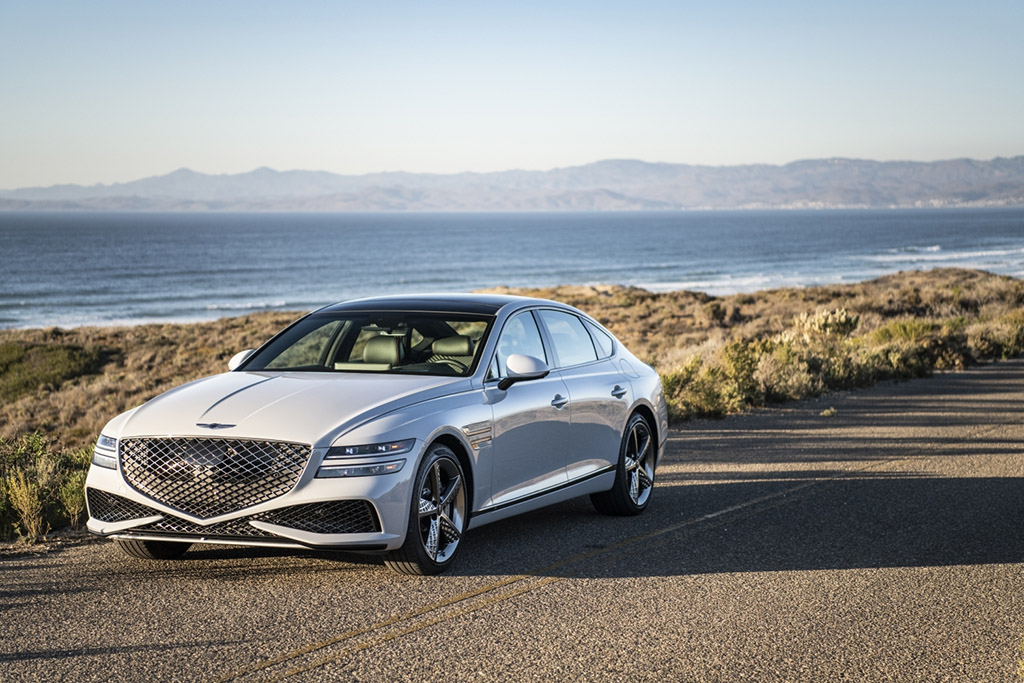 2024 Genesis G80 & Electrified G80 Earn Top Safety Pick+ Awards from IIHS