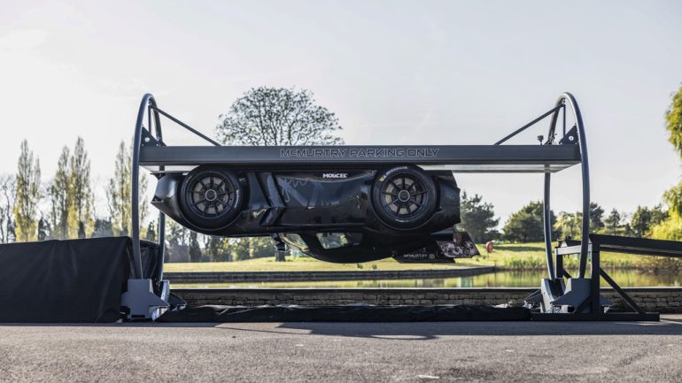 McMurtry Spéirling Defies Gravity with First-Ever Upside-Down Drive